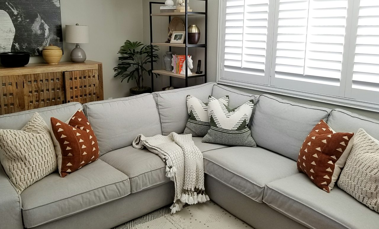 JRL Interiors — How to Arrange Sofa Pillows