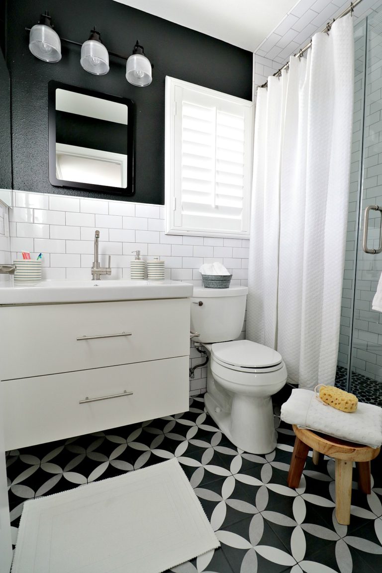 Five Easy Ways To Refresh Your Bathroom