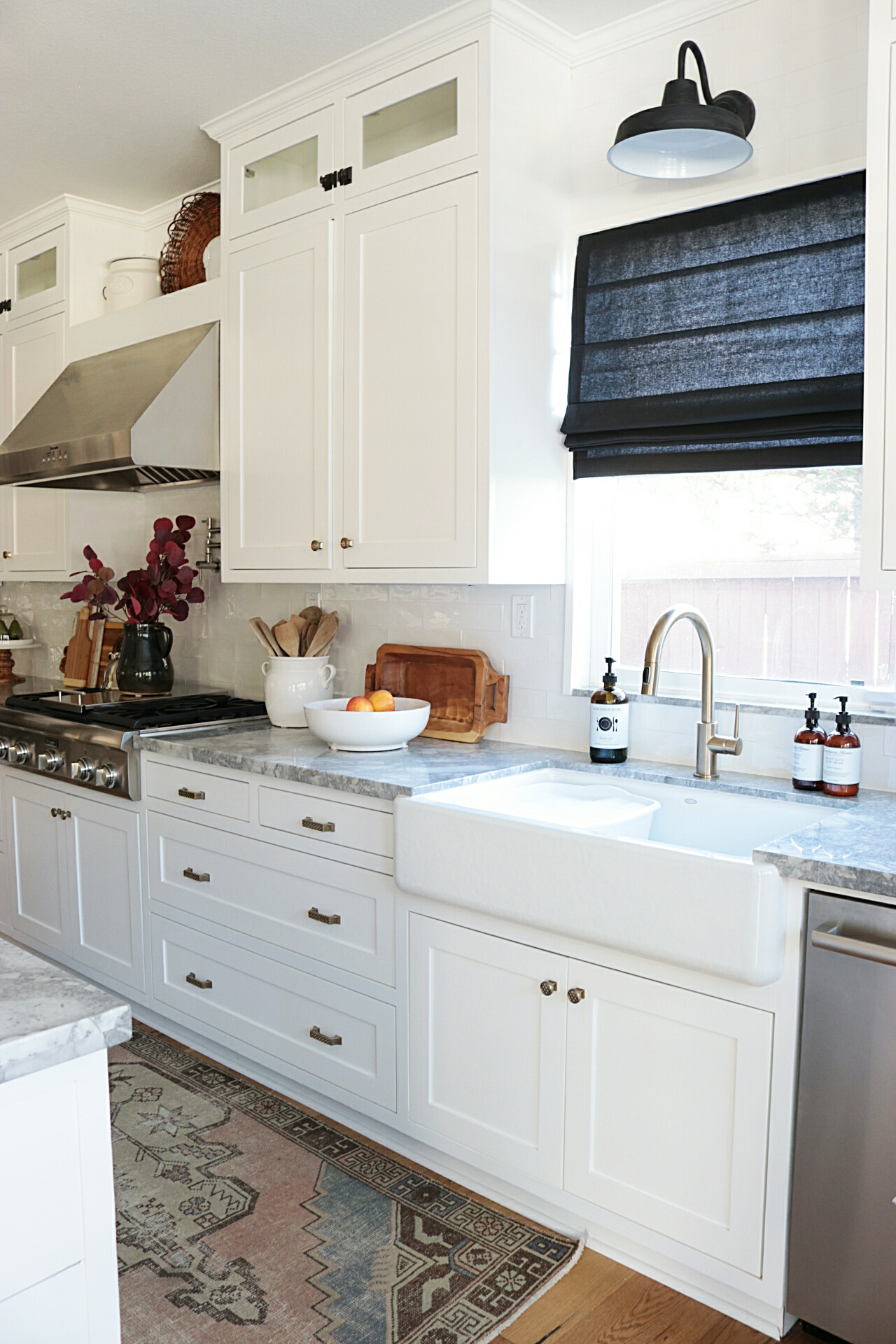 Kitchen Backsplash Installation With