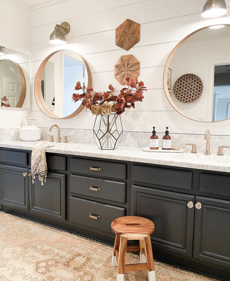 Bathroom Decor - House Becomes Home Interiors
